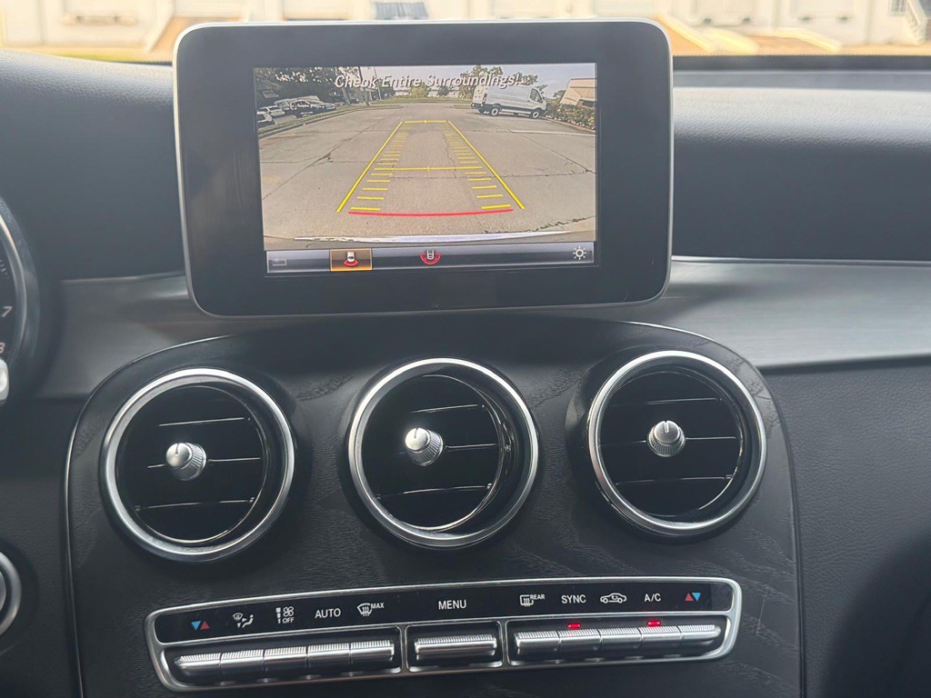 2019 Mercedes-Benz GLC-Class Image 18