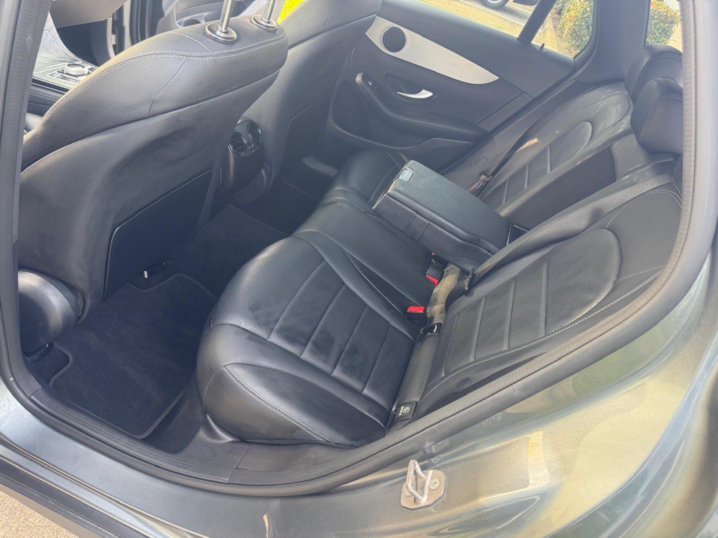 2019 Mercedes-Benz GLC-Class Image 24