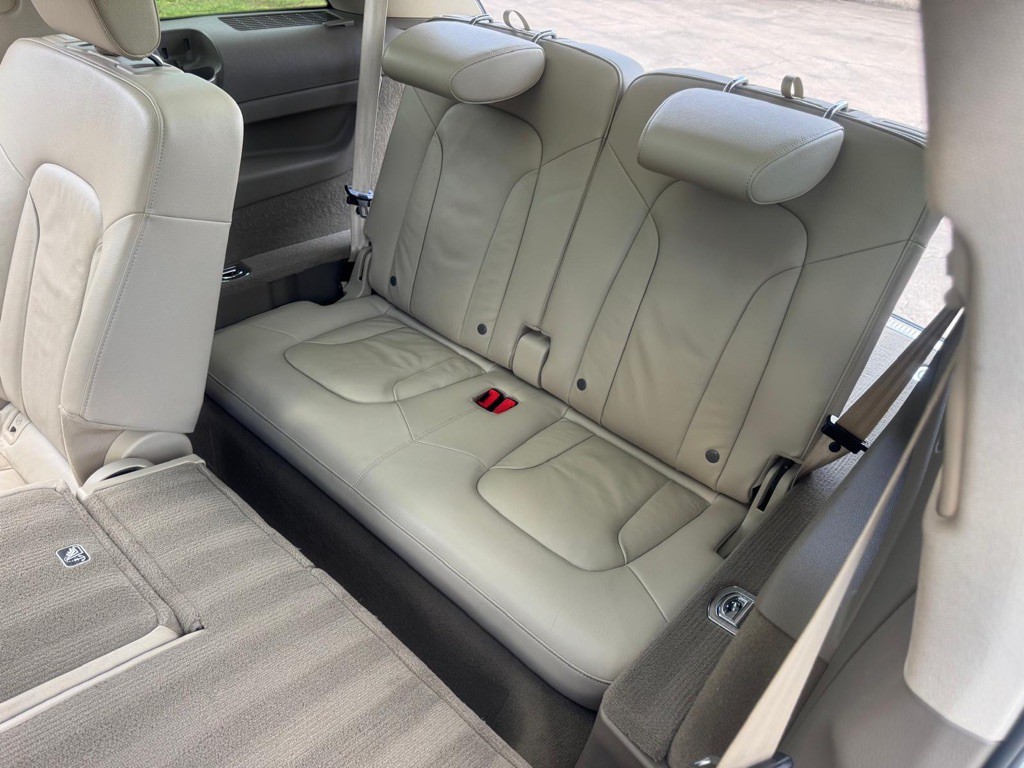 2014 Audi Q7 Image 17