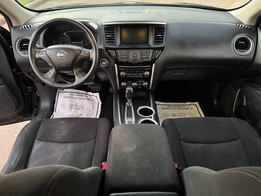 2016 Nissan Pathfinder Image 14
