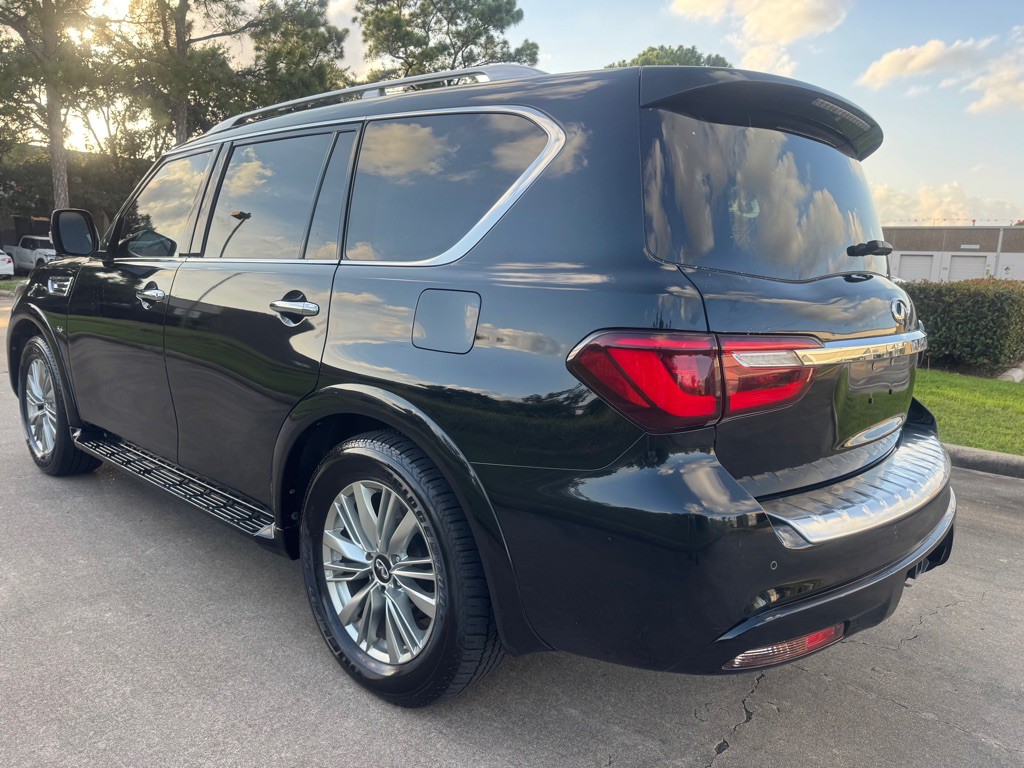 2019 INFINITI QX80 Image 6