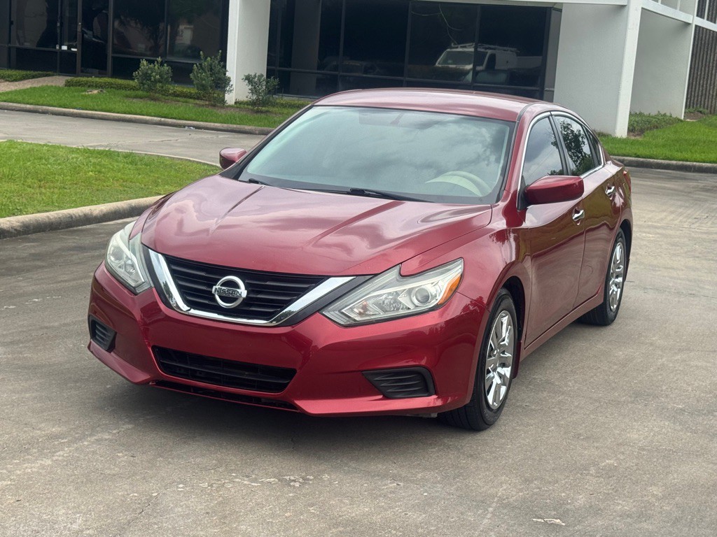2016 Nissan Altima Image 2