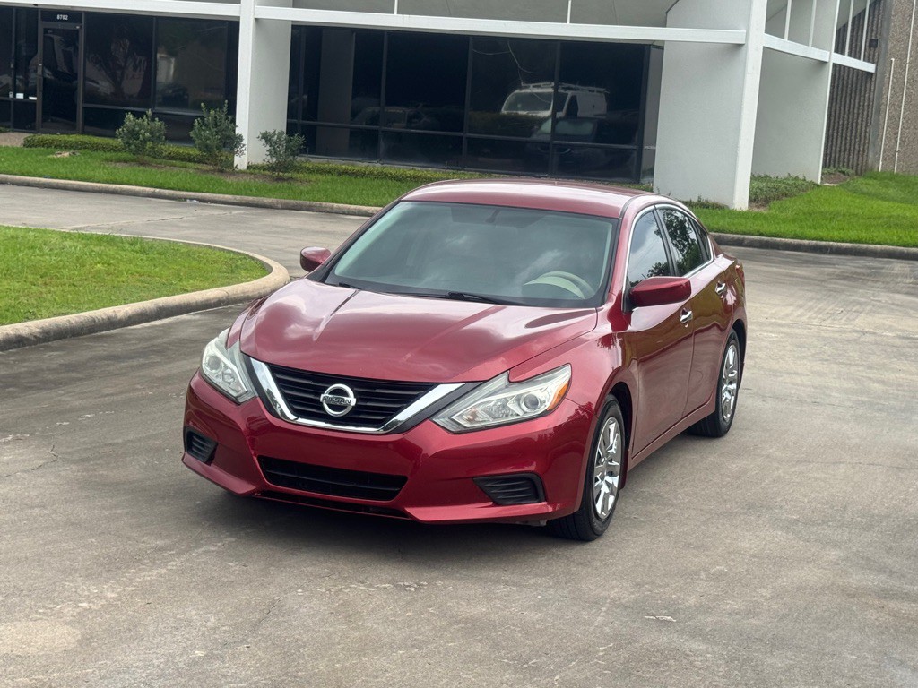 2016 Nissan Altima Image 12