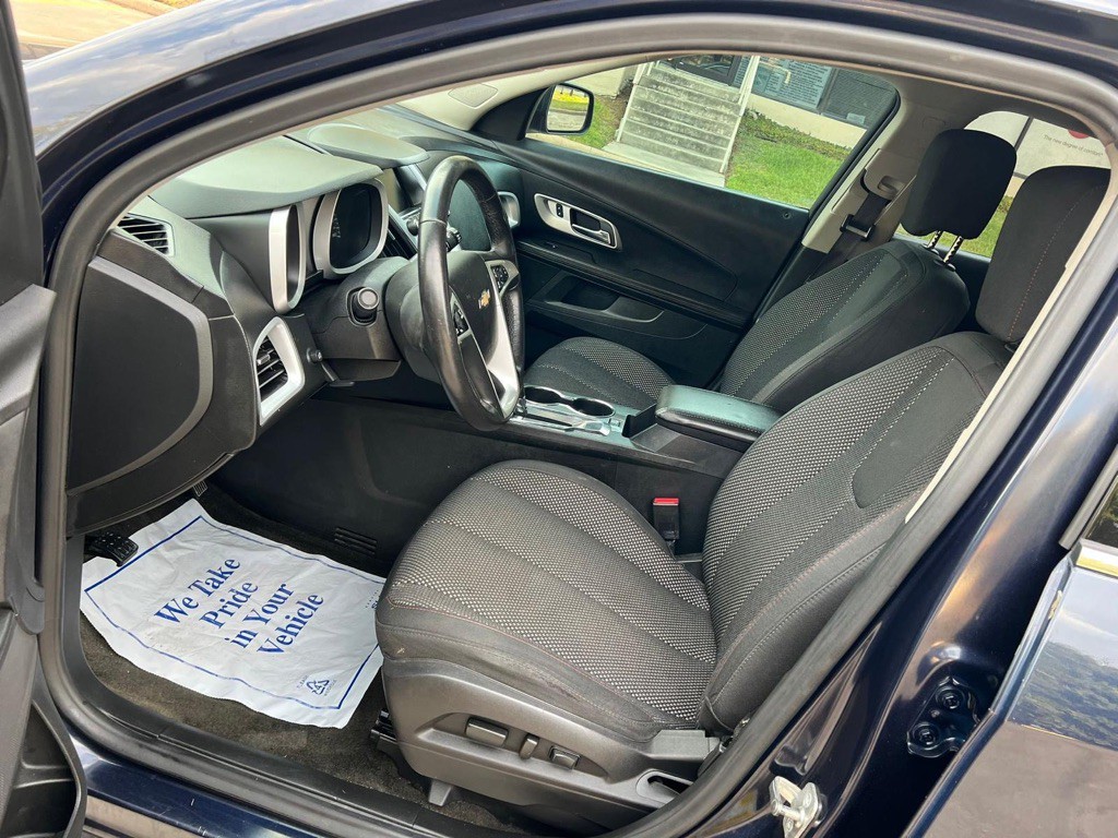 2017 Chevrolet Equinox Image 11