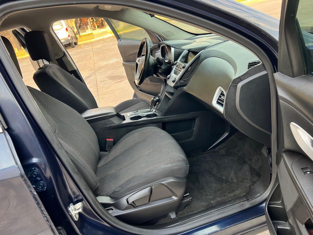 2017 Chevrolet Equinox Image 12