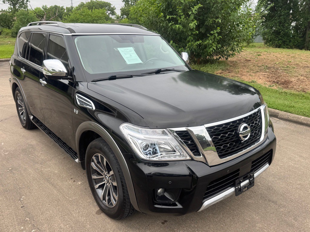 2017 Nissan Armada Image 10