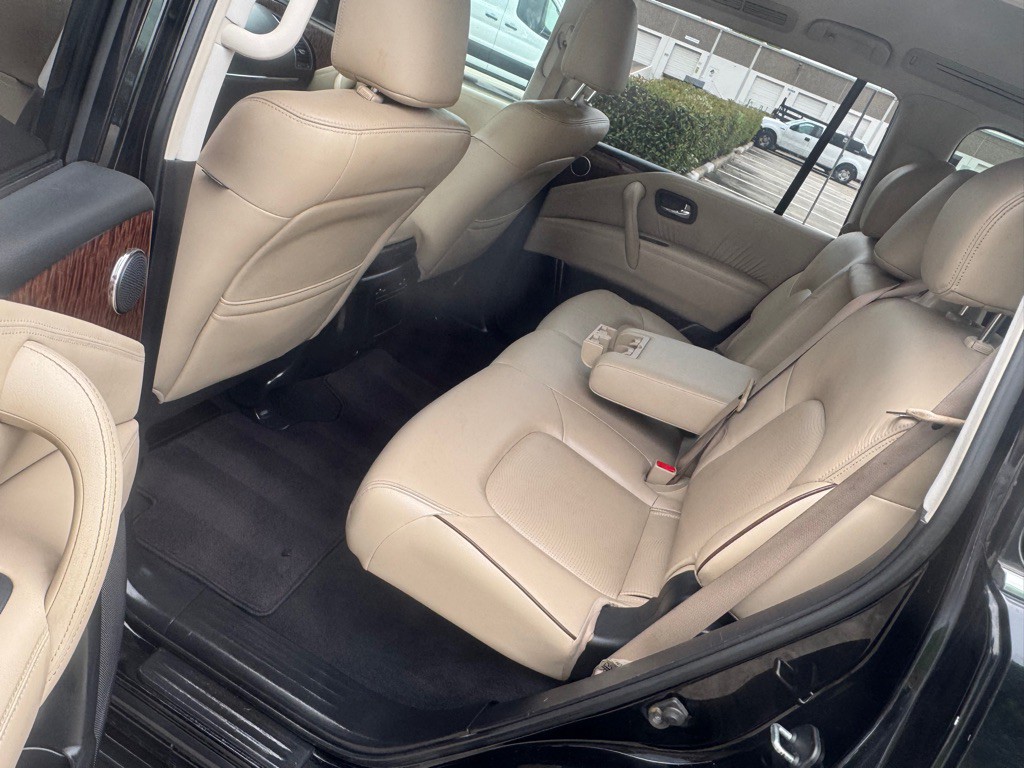 2017 Nissan Armada Image 15