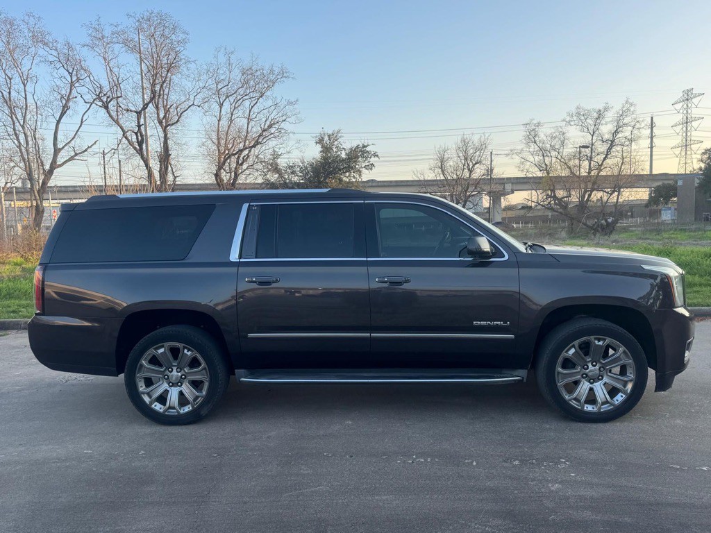 2015 GMC Yukon Image 7