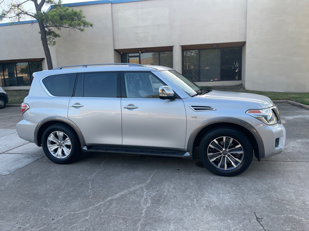 2018 Nissan Armada Image 5