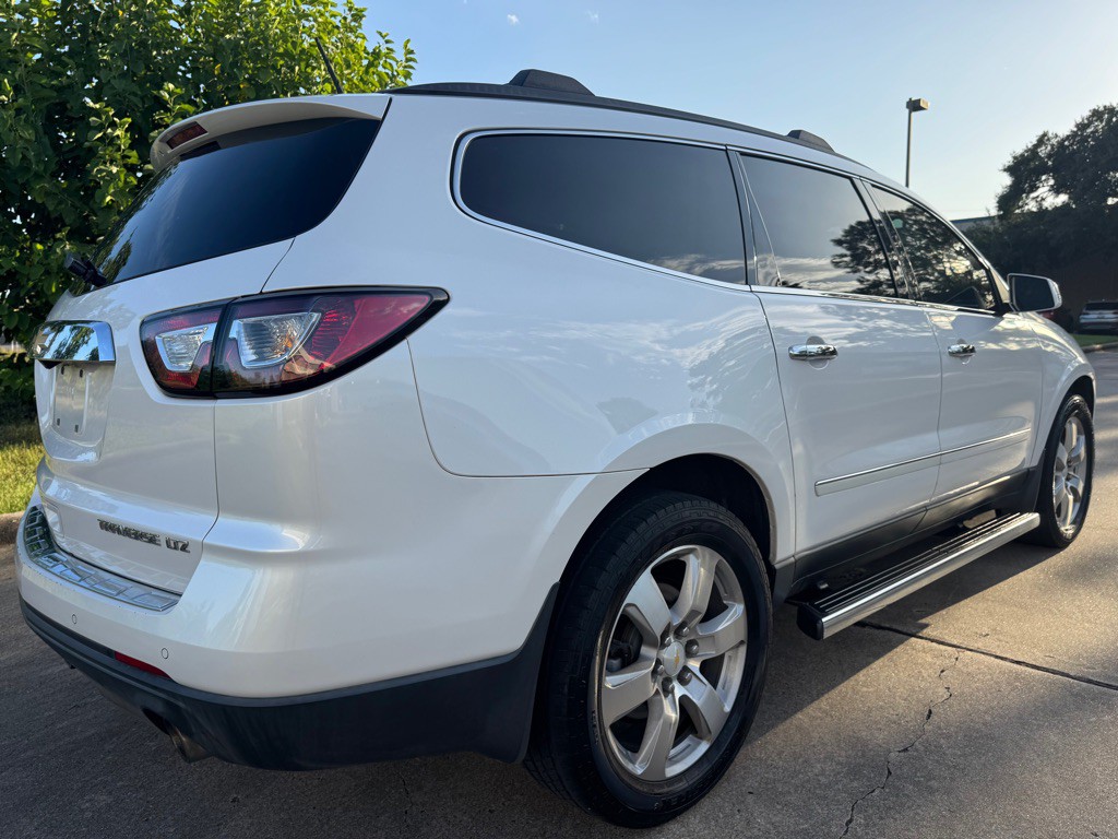 2016 Chevrolet Traverse Image 6