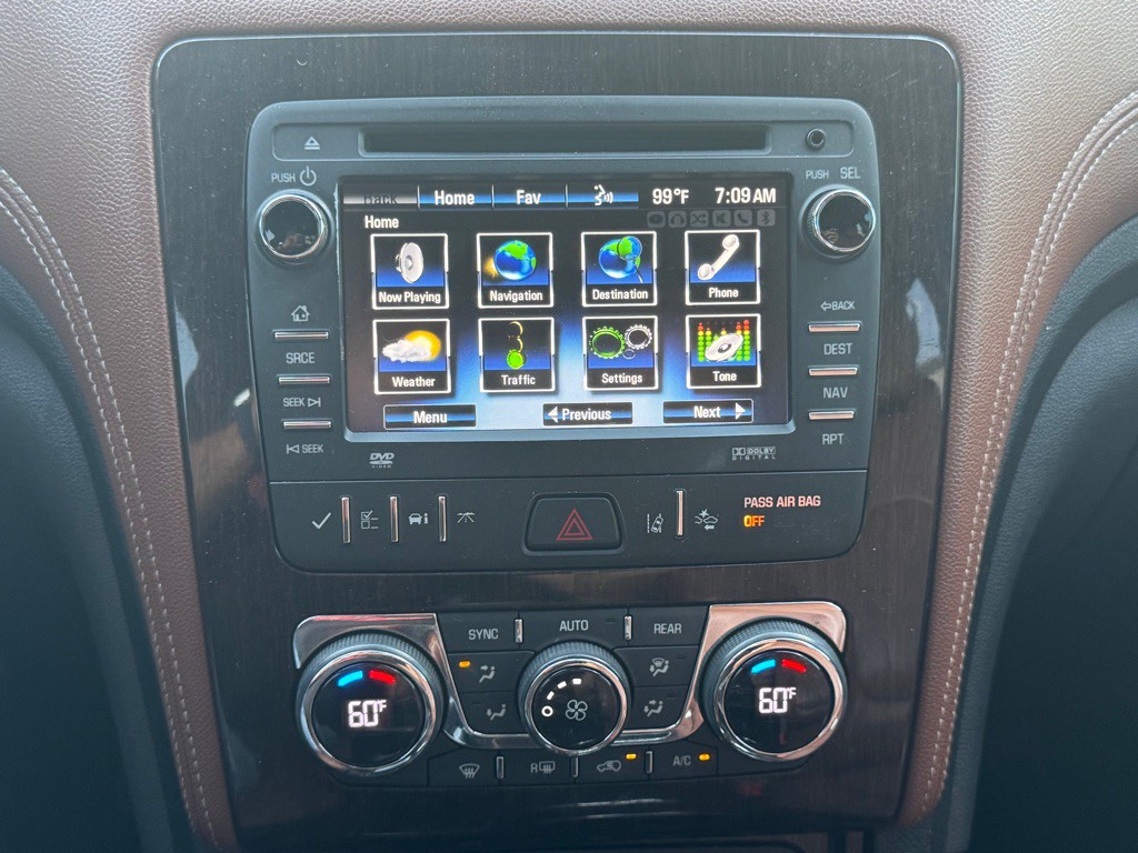 2016 Chevrolet Traverse Image 22