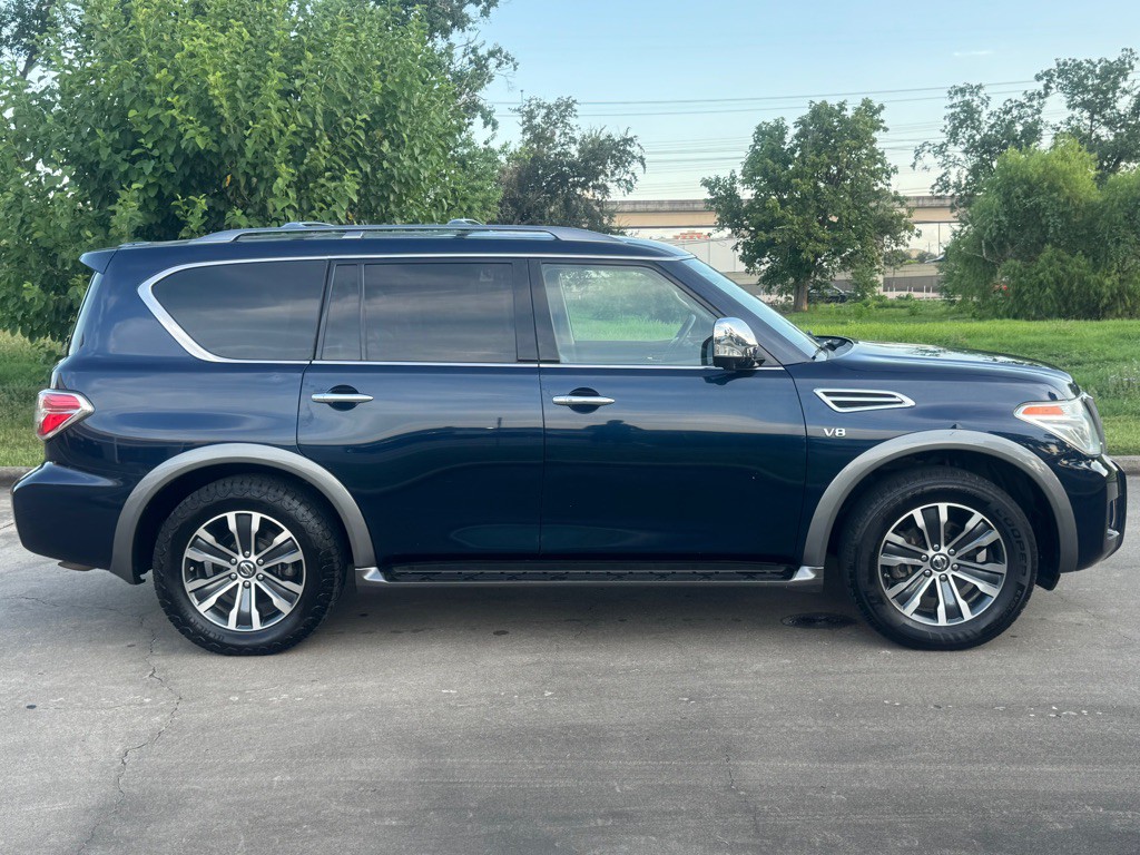 2018 Nissan Armada Image 4