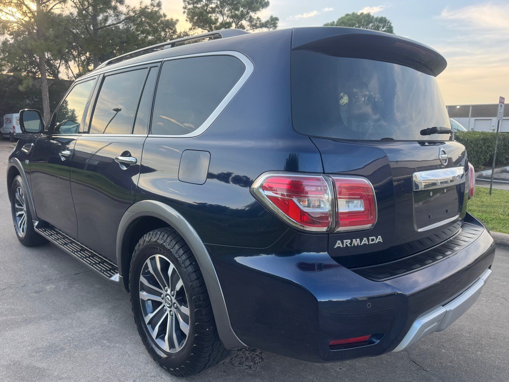 2018 Nissan Armada Image 6