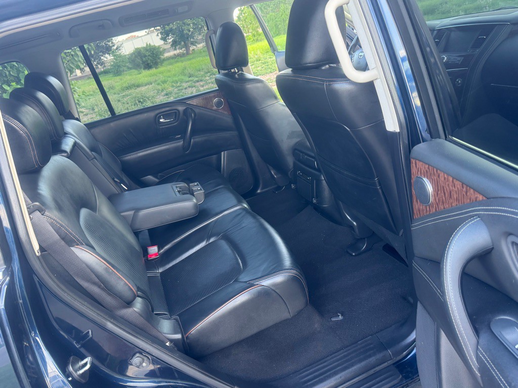2018 Nissan Armada Image 14