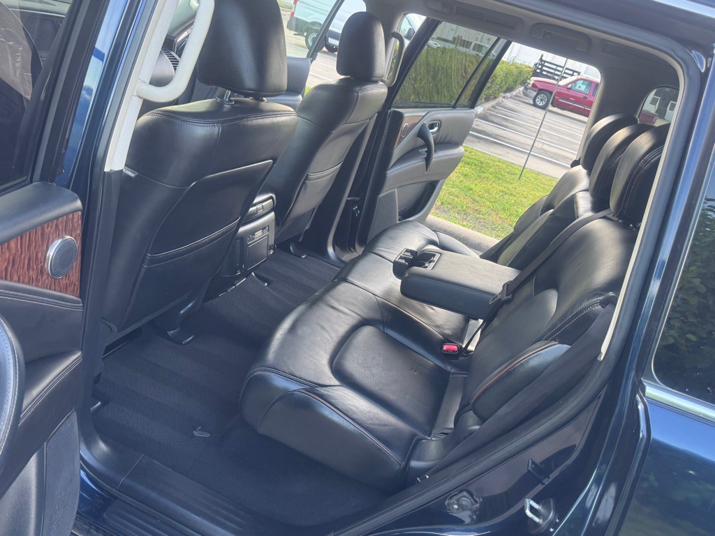 2018 Nissan Armada Image 15