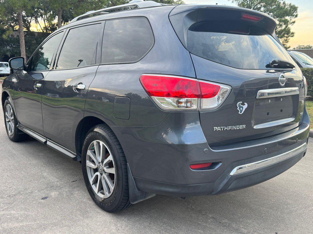 2014 Nissan Pathfinder Image 6