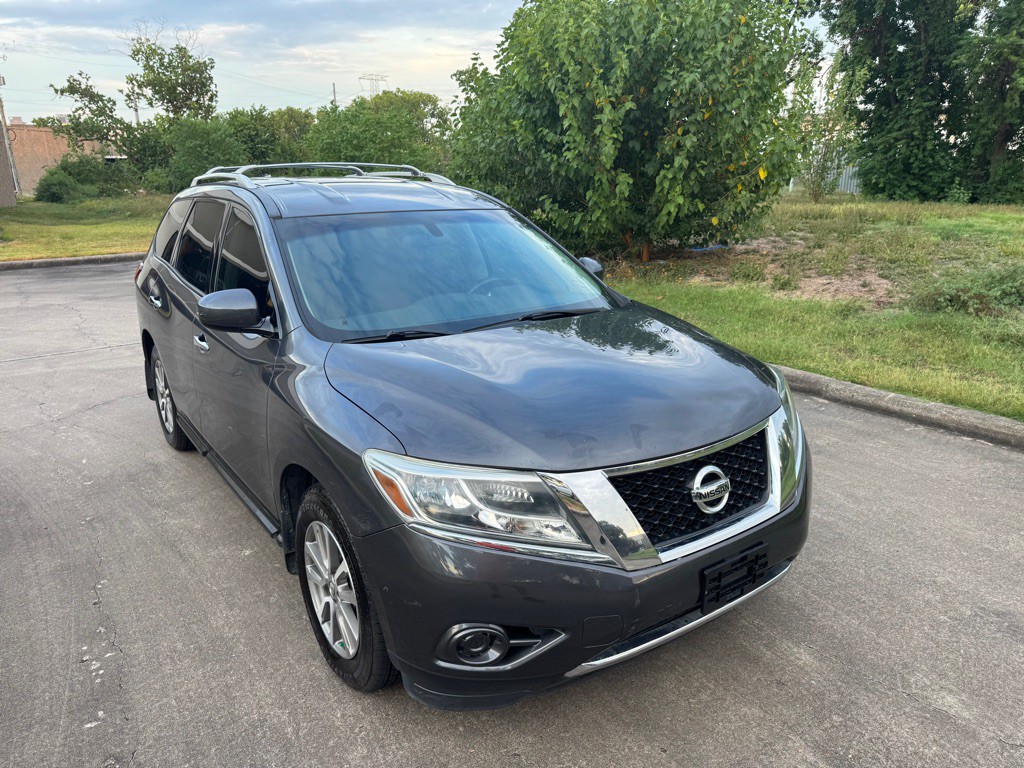 2014 Nissan Pathfinder Image 10