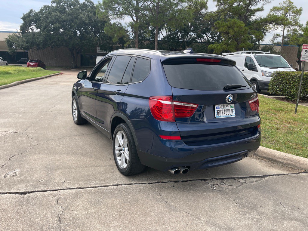 2017 BMW X3 Image 9