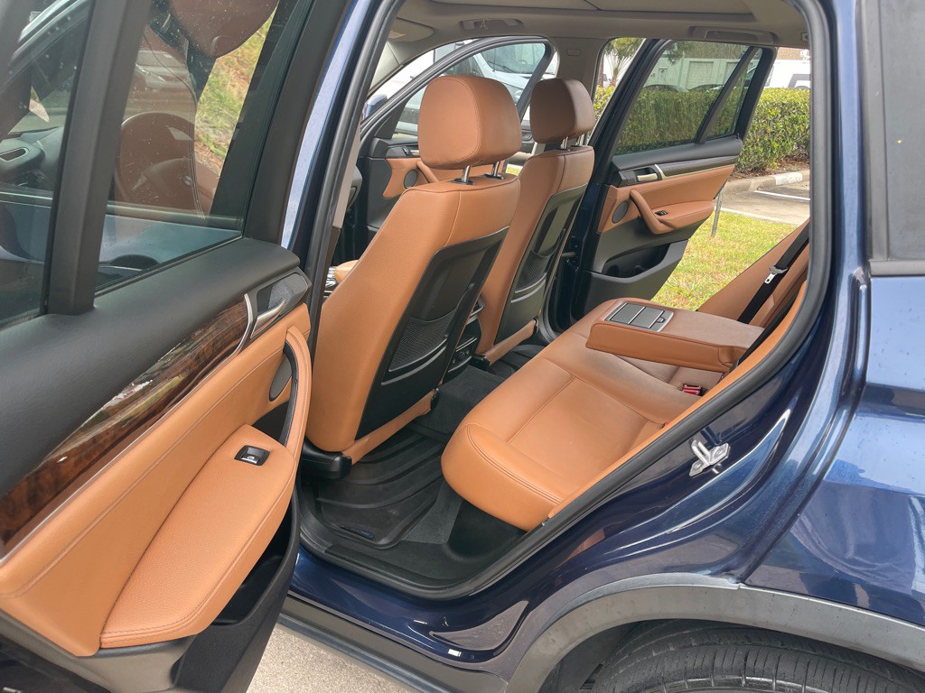 2017 BMW X3 Image 17