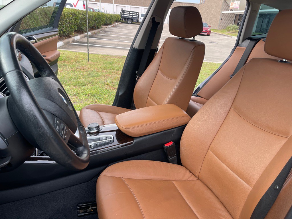 2017 BMW X3 Image 18