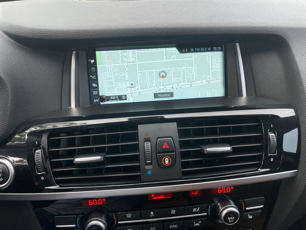 2017 BMW X3 Image 22