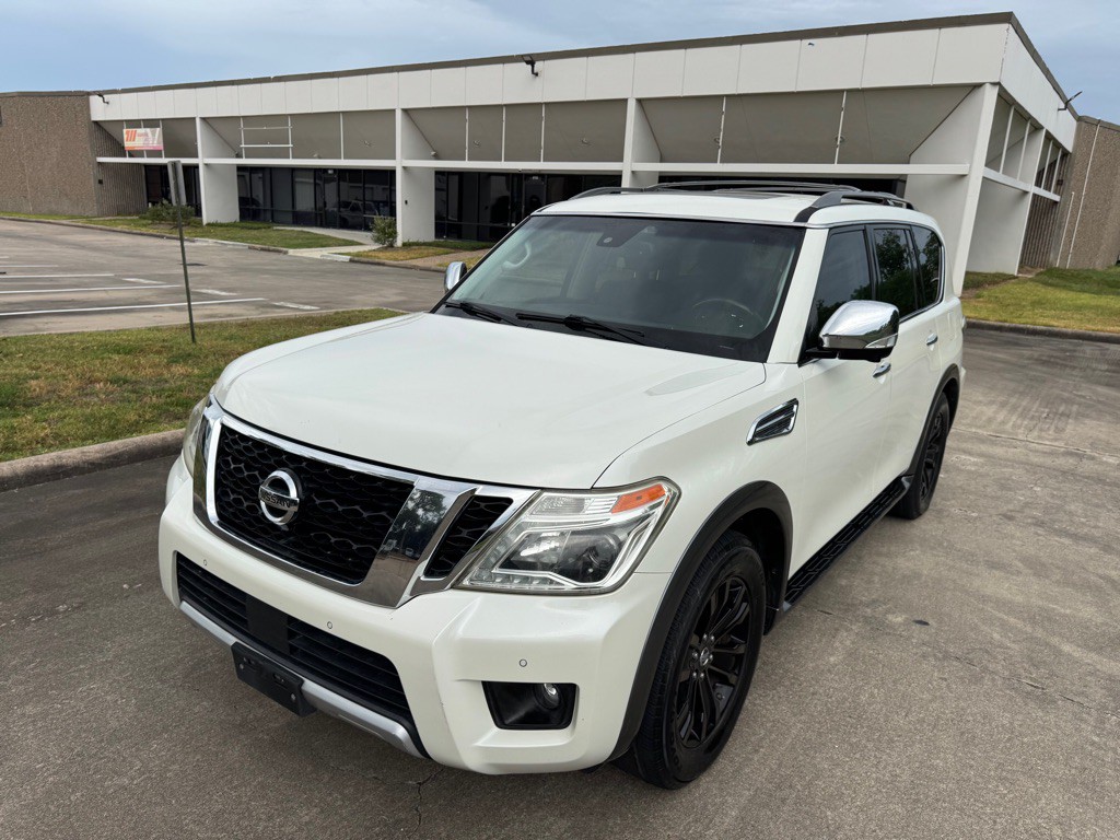 2017 Nissan Armada Image 9