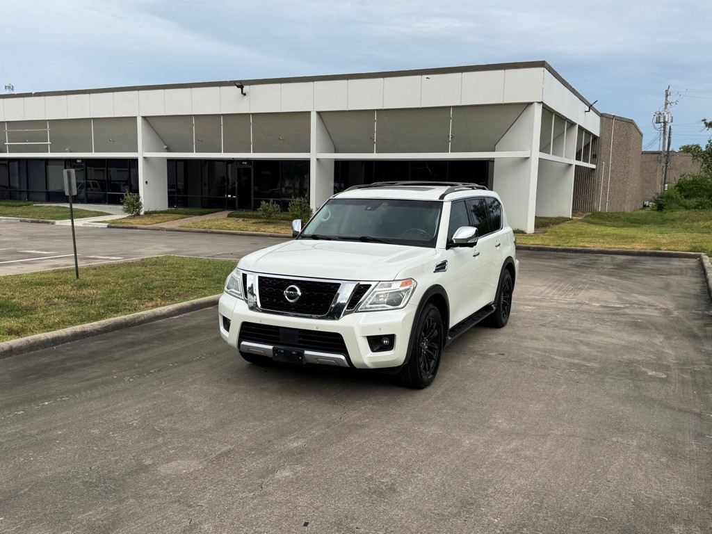 2017 Nissan Armada Image 11