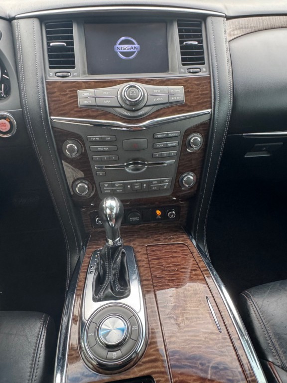 2017 Nissan Armada Image 19