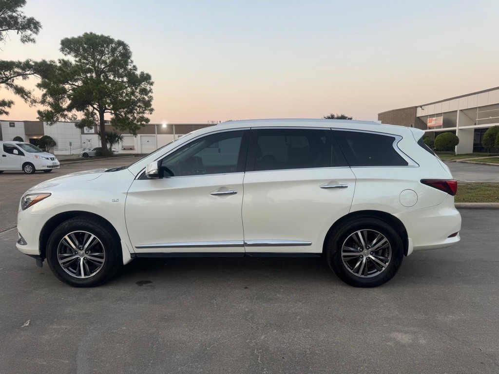 2018 INFINITI QX60 Image 4