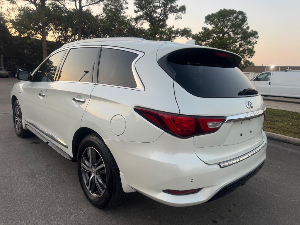 2018 INFINITI QX60 Image 5