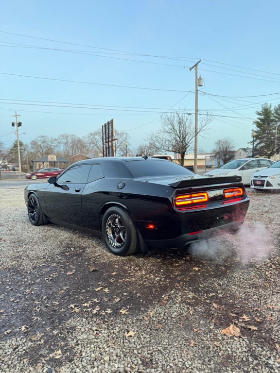2015 Dodge Challenger Image 3