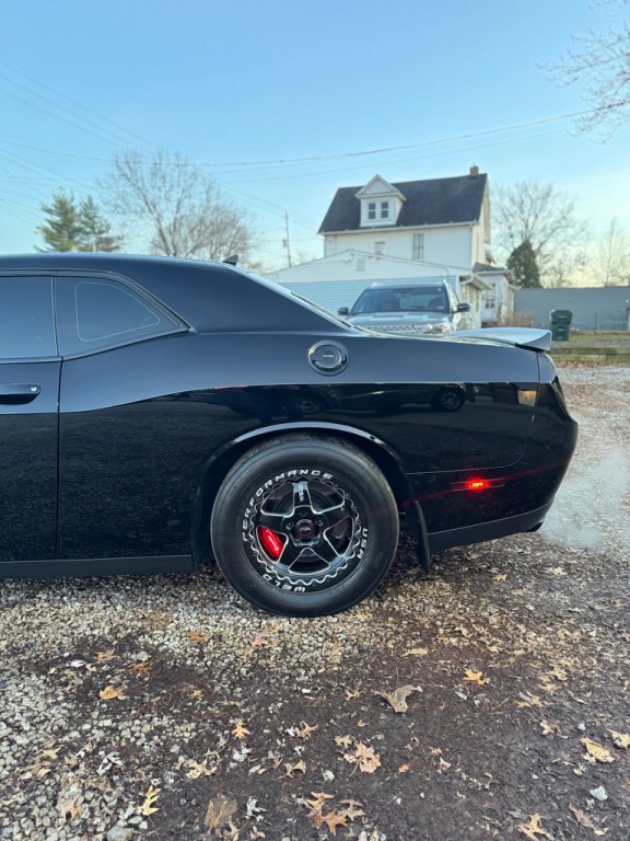 2015 Dodge Challenger Image 5