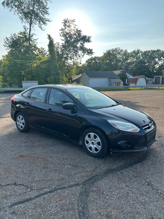2012 Ford Focus Image 2