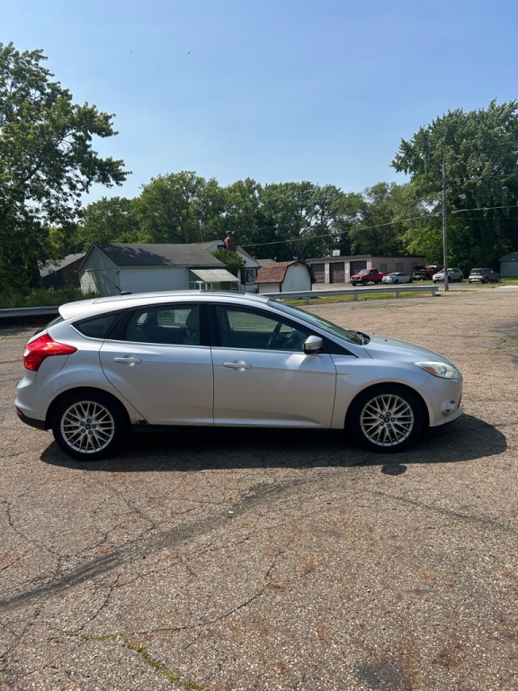 2012 Ford Focus Image 2