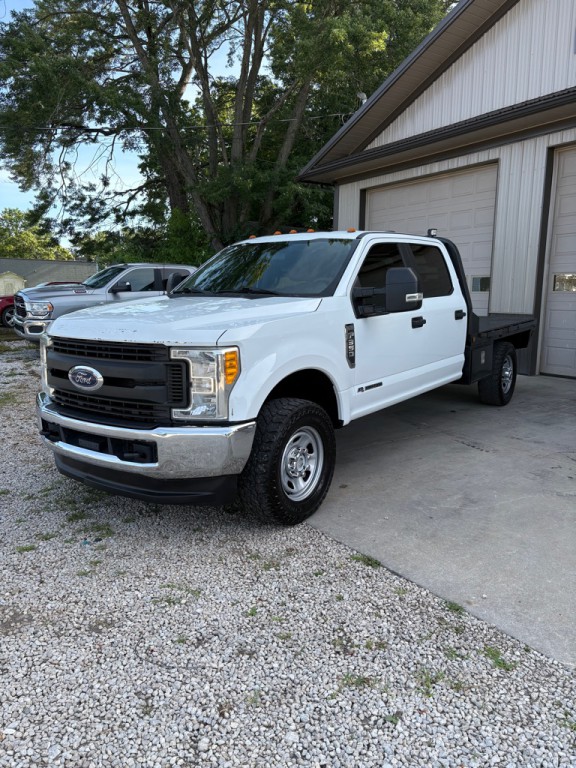 2017 Ford F-350 Image 9