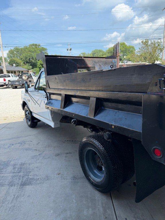 1996 Ford F-350 Image 5