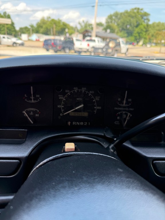 1996 Ford F-350 Image 11