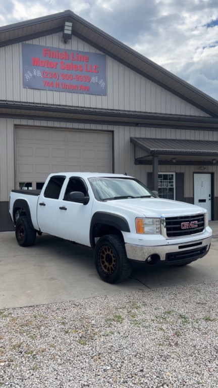 2009 GMC Sierra Image 2