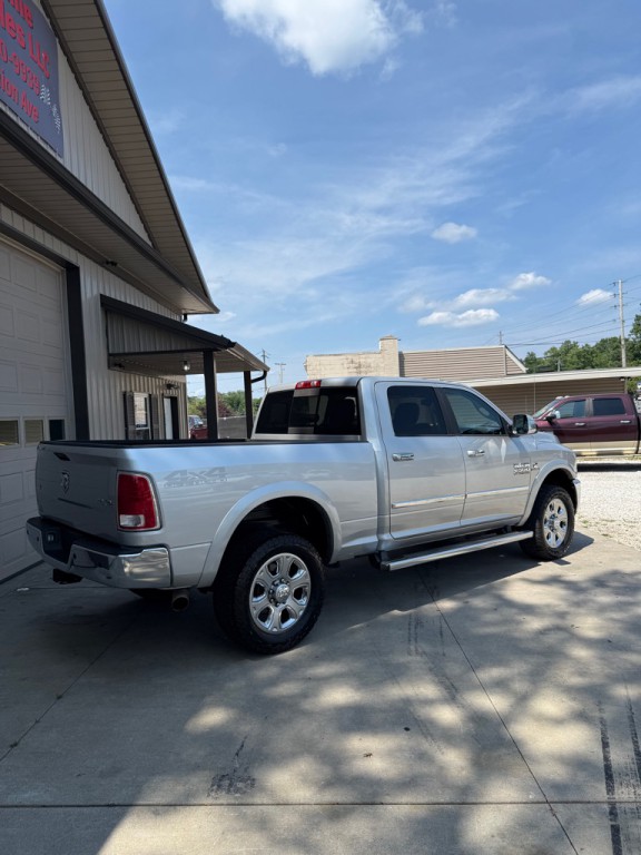 2014 RAM 2500 Image 3