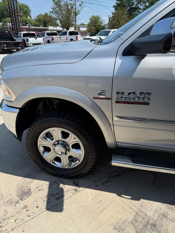 2014 RAM 2500 Image 9