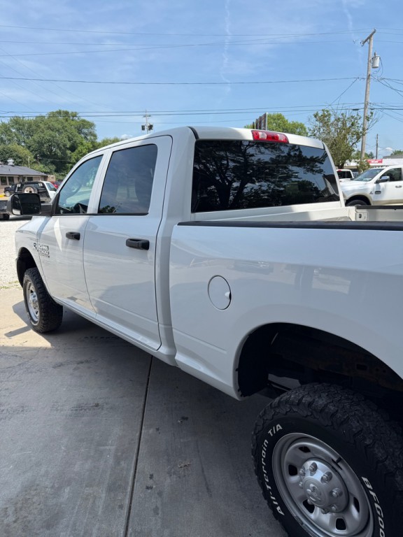 2018 RAM 2500 Image 4