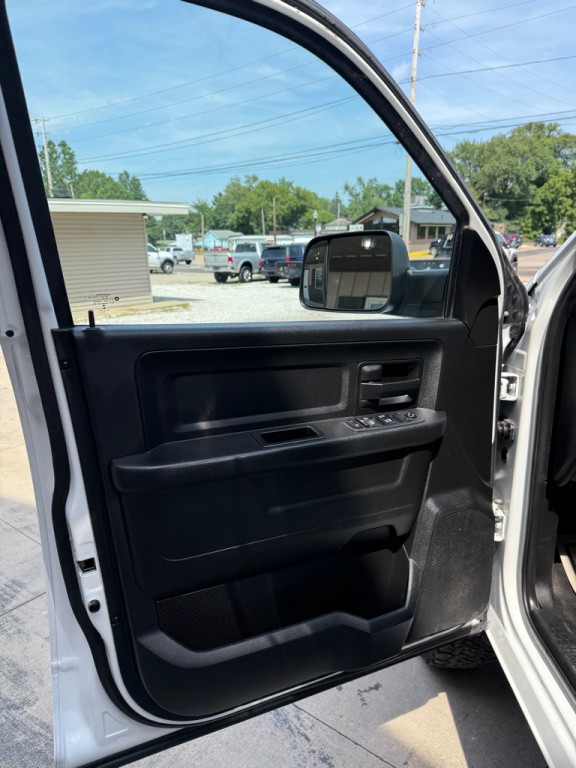 2018 RAM 2500 Image 10