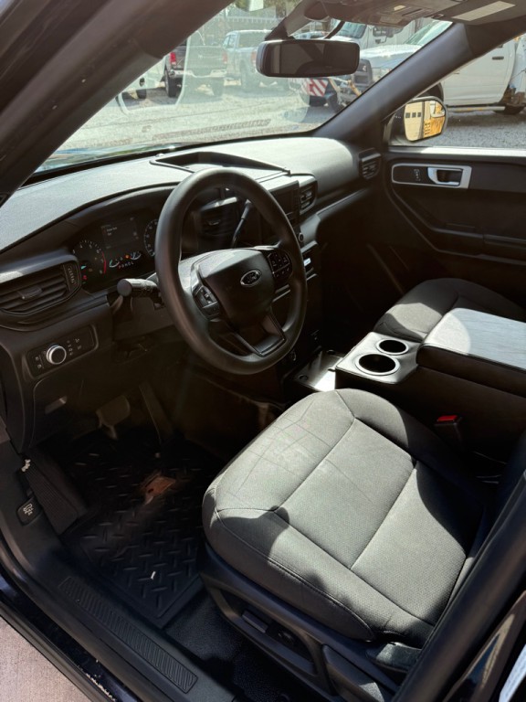 2021 Ford Explorer Image 8
