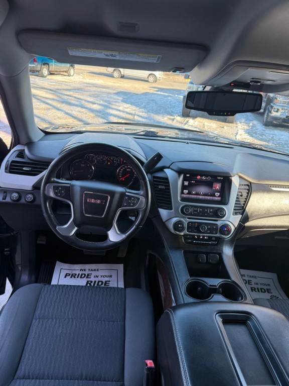 2015 GMC Yukon Image 11