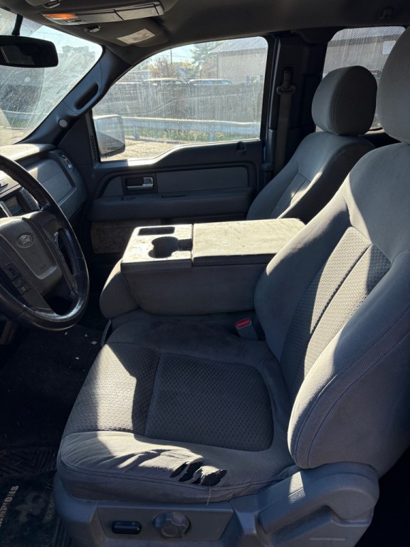 2013 Ford F-150 Image 10