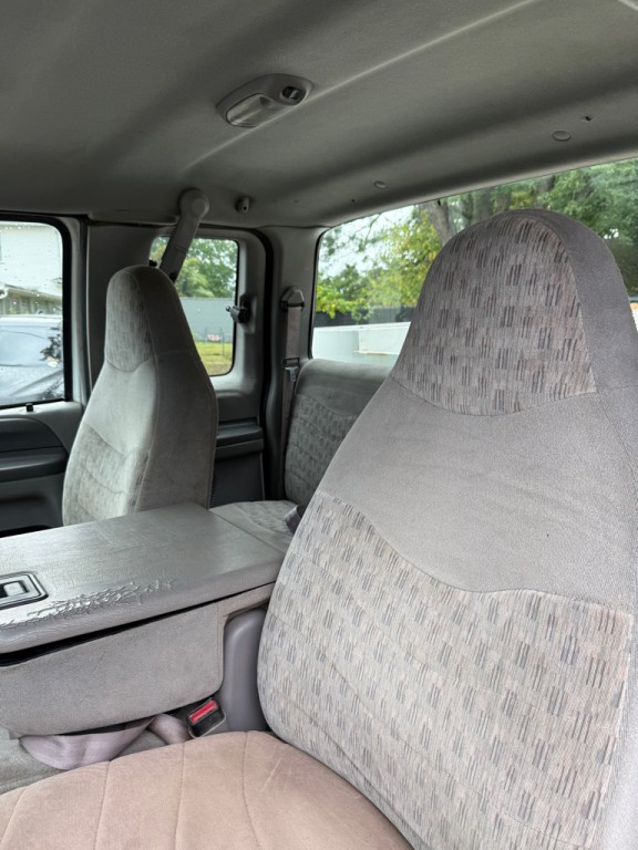 2000 Ford F-350 Image 10