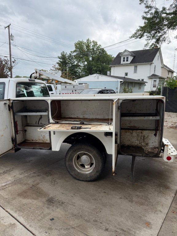 2000 Ford F-350 Image 12