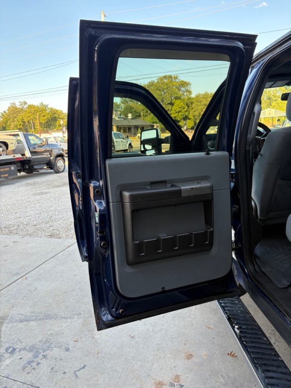 2011 Ford F-350 Image 15