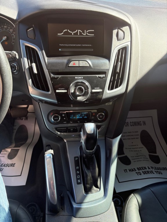2012 Ford Focus Image 11