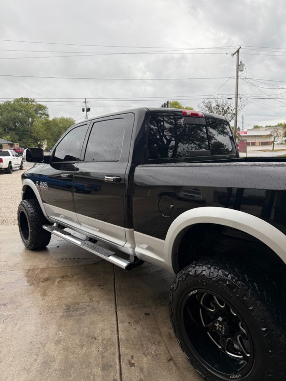 2014 RAM 2500 Image 5